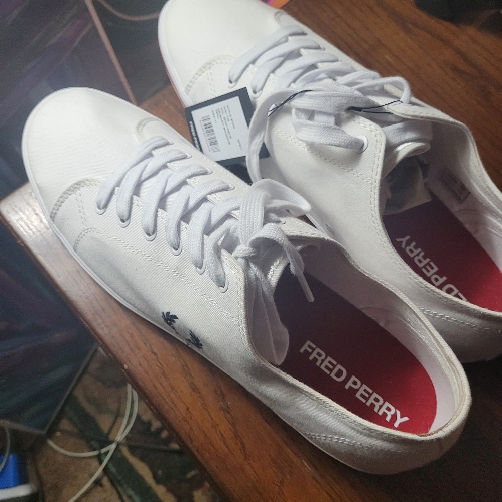 Fred Perry Kingston Twill men's size US 11 -Brand new & pristine!!🔥🔥🔥